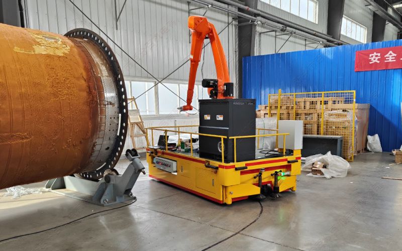 機(jī)械臂AGV底盤與常規(guī)轉(zhuǎn)運(yùn)AGV區(qū)別解析